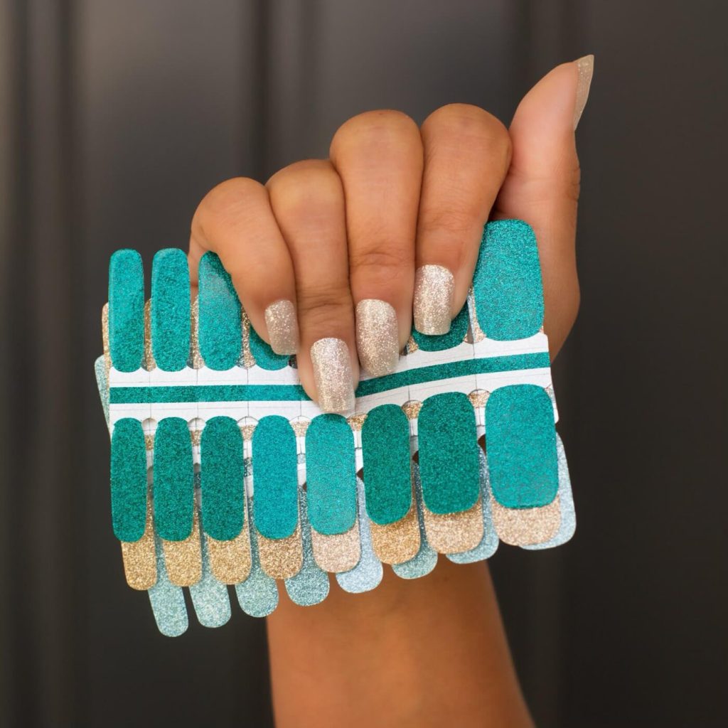 How Long Do Nail Wraps Last
